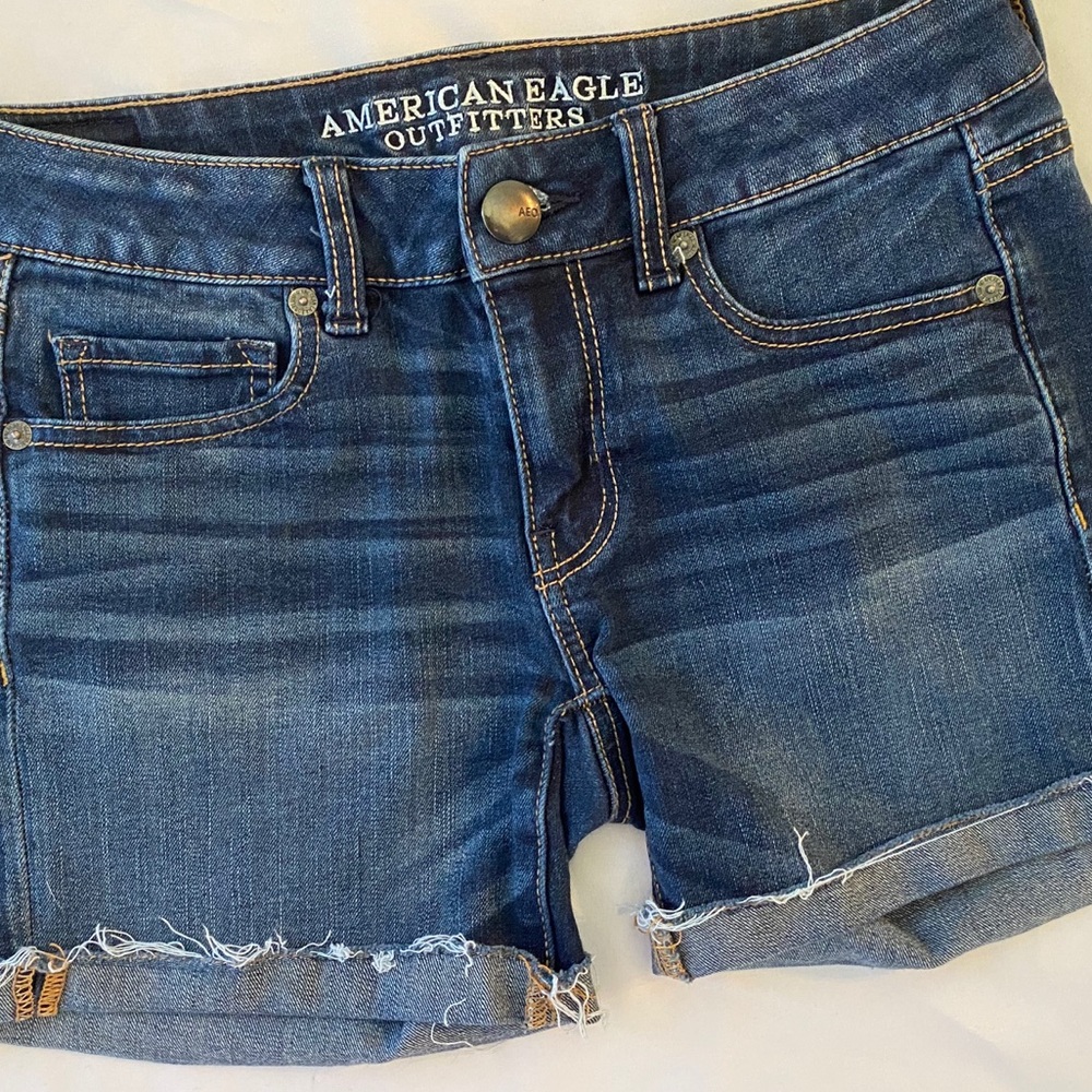 AMERICAN EAGLE JEAN SHORTS